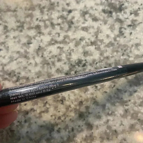 New Shades by Shan Liquid Pen Eyeliner Black Onyx - Picture 5 of 5